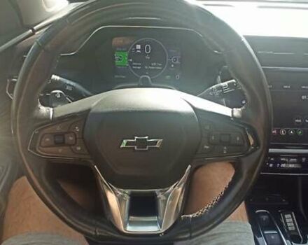 Белый Шевроле Bolt EUV, объемом двигателя 0 л и пробегом 55 тыс. км за 21500 $, фото 35 на Automoto.ua