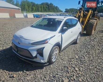 Белый Шевроле Bolt EUV, объемом двигателя 0 л и пробегом 10 тыс. км за 15500 $, фото 3 на Automoto.ua