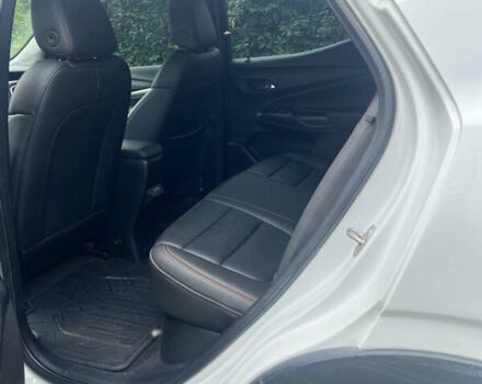 Белый Шевроле Bolt EUV, объемом двигателя 0 л и пробегом 37 тыс. км за 19800 $, фото 13 на Automoto.ua