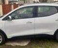 Белый Шевроле Bolt EUV, объемом двигателя 0 л и пробегом 77 тыс. км за 22500 $, фото 1 на Automoto.ua