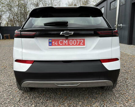Белый Шевроле Bolt EUV, объемом двигателя 0 л и пробегом 118 тыс. км за 17799 $, фото 6 на Automoto.ua