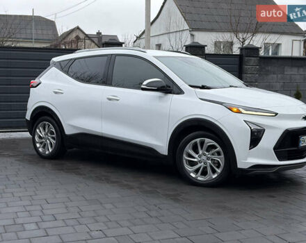 Белый Шевроле Bolt EUV, объемом двигателя 0 л и пробегом 37 тыс. км за 18499 $, фото 5 на Automoto.ua