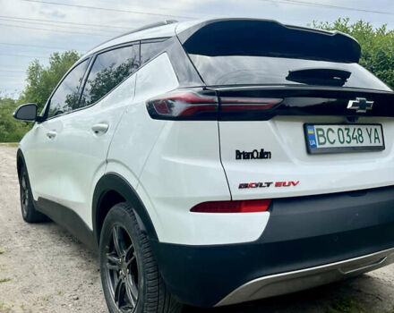 Белый Шевроле Bolt EUV, объемом двигателя 0 л и пробегом 37 тыс. км за 19800 $, фото 3 на Automoto.ua