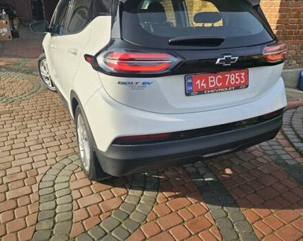 Белый Шевроле Bolt EUV, объемом двигателя 0 л и пробегом 86 тыс. км за 15950 $, фото 13 на Automoto.ua