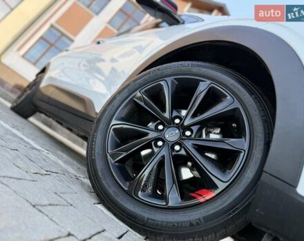 Белый Шевроле Bolt EUV, объемом двигателя 0 л и пробегом 16 тыс. км за 20550 $, фото 13 на Automoto.ua