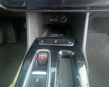 Белый Шевроле Bolt EUV, объемом двигателя 0 л и пробегом 52 тыс. км за 22000 $, фото 12 на Automoto.ua