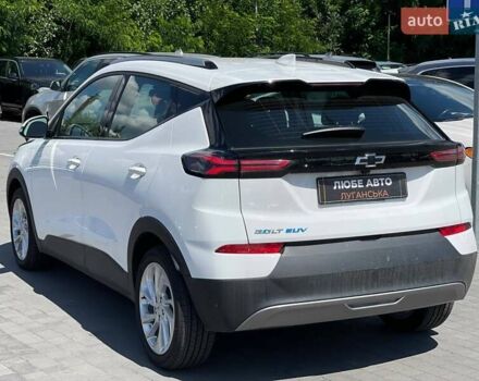 Белый Шевроле Bolt EUV, объемом двигателя 0 л и пробегом 1 тыс. км за 18500 $, фото 4 на Automoto.ua