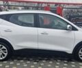 Белый Шевроле Bolt EUV, объемом двигателя 0 л и пробегом 100 тыс. км за 17500 $, фото 9 на Automoto.ua