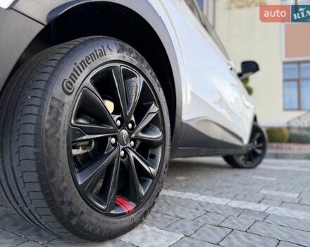 Белый Шевроле Bolt EUV, объемом двигателя 0 л и пробегом 16 тыс. км за 20550 $, фото 65 на Automoto.ua