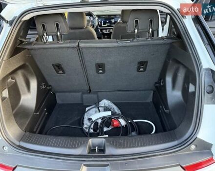 Белый Шевроле Bolt EUV, объемом двигателя 0 л и пробегом 16 тыс. км за 20550 $, фото 112 на Automoto.ua