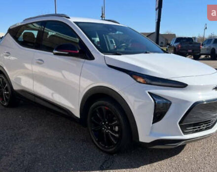 Белый Шевроле Bolt EUV, объемом двигателя 0 л и пробегом 25 тыс. км за 6000 $, фото 1 на Automoto.ua
