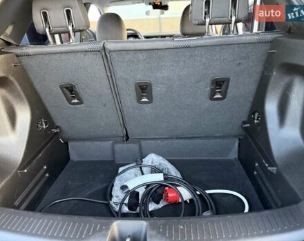 Белый Шевроле Bolt EUV, объемом двигателя 0 л и пробегом 16 тыс. км за 20550 $, фото 113 на Automoto.ua