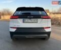 Белый Шевроле Bolt EUV, объемом двигателя 0 л и пробегом 75 тыс. км за 18900 $, фото 3 на Automoto.ua