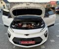 Белый Шевроле Bolt EUV, объемом двигателя 0 л и пробегом 16 тыс. км за 20550 $, фото 114 на Automoto.ua