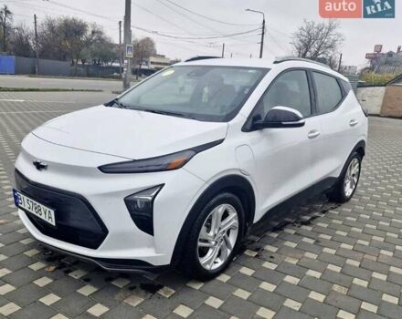Белый Шевроле Bolt EUV, объемом двигателя 0 л и пробегом 100 тыс. км за 17500 $, фото 3 на Automoto.ua
