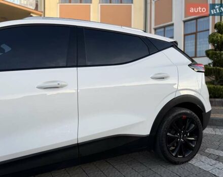 Белый Шевроле Bolt EUV, объемом двигателя 0 л и пробегом 16 тыс. км за 20550 $, фото 42 на Automoto.ua