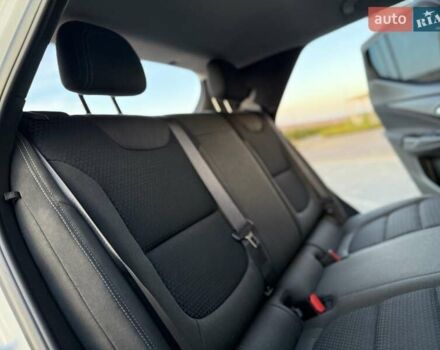 Белый Шевроле Bolt EUV, объемом двигателя 0 л и пробегом 16 тыс. км за 20550 $, фото 107 на Automoto.ua