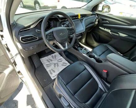 Белый Шевроле Bolt EUV, объемом двигателя 0 л и пробегом 1 тыс. км за 18500 $, фото 8 на Automoto.ua