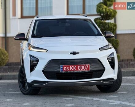 Белый Шевроле Bolt EUV, объемом двигателя 0 л и пробегом 16 тыс. км за 20550 $, фото 5 на Automoto.ua