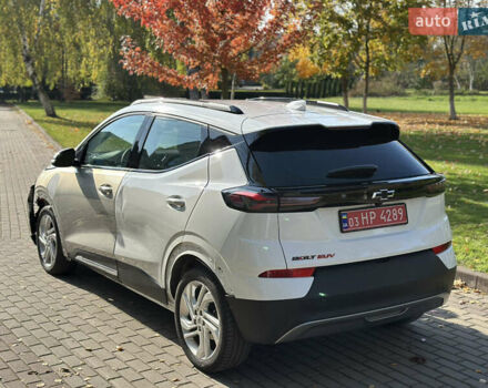 Белый Шевроле Bolt EUV, объемом двигателя 0 л и пробегом 36 тыс. км за 14300 $, фото 4 на Automoto.ua