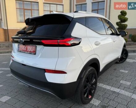 Белый Шевроле Bolt EUV, объемом двигателя 0 л и пробегом 16 тыс. км за 20550 $, фото 62 на Automoto.ua