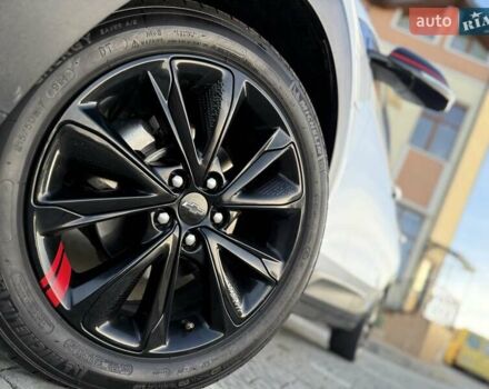 Белый Шевроле Bolt EUV, объемом двигателя 0 л и пробегом 16 тыс. км за 20550 $, фото 36 на Automoto.ua