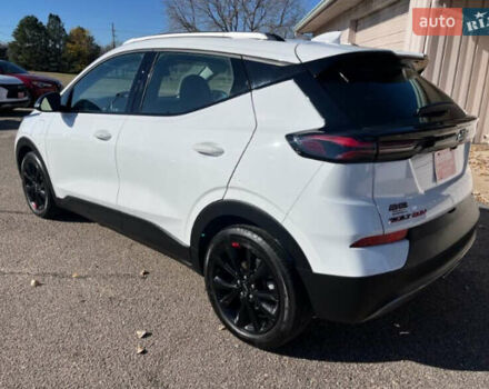 Белый Шевроле Bolt EUV, объемом двигателя 0 л и пробегом 25 тыс. км за 6000 $, фото 4 на Automoto.ua