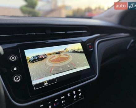 Белый Шевроле Bolt EUV, объемом двигателя 0 л и пробегом 16 тыс. км за 20550 $, фото 75 на Automoto.ua