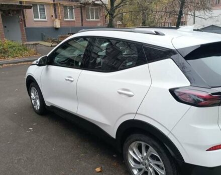 Білий Шевроле Bolt EUV, об'ємом двигуна 0 л та пробігом 33 тис. км за 20500 $, фото 2 на Automoto.ua