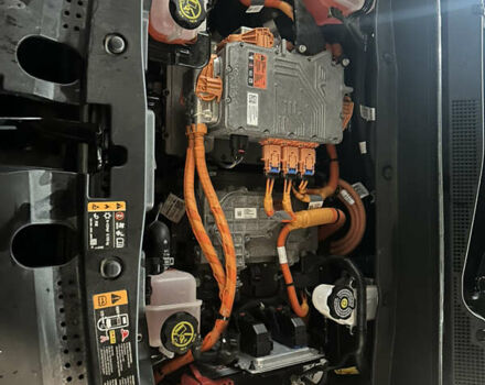 Белый Шевроле Bolt EUV, объемом двигателя 0 л и пробегом 121 тыс. км за 17300 $, фото 19 на Automoto.ua