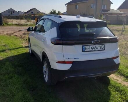 Белый Шевроле Bolt EUV, объемом двигателя 0 л и пробегом 75 тыс. км за 18500 $, фото 6 на Automoto.ua