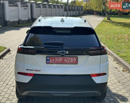 Белый Шевроле Bolt EUV, объемом двигателя 0 л и пробегом 36 тыс. км за 14300 $, фото 3 на Automoto.ua