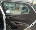 Белый Шевроле Bolt EUV, объемом двигателя 0 л и пробегом 25 тыс. км за 23000 $, фото 21 на Automoto.ua