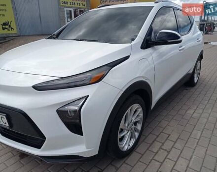Білий Шевроле Bolt EUV, об'ємом двигуна 0 л та пробігом 53 тис. км за 17950 $, фото 5 на Automoto.ua