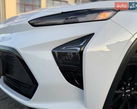 Белый Шевроле Bolt EUV, объемом двигателя 0 л и пробегом 16 тыс. км за 20550 $, фото 33 на Automoto.ua