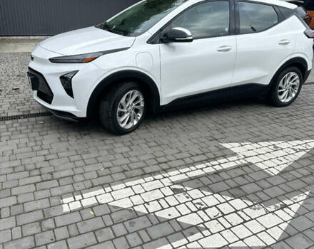 Белый Шевроле Bolt EUV, объемом двигателя 0 л и пробегом 121 тыс. км за 17300 $, фото 4 на Automoto.ua