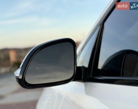 Белый Шевроле Bolt EUV, объемом двигателя 0 л и пробегом 16 тыс. км за 20550 $, фото 45 на Automoto.ua