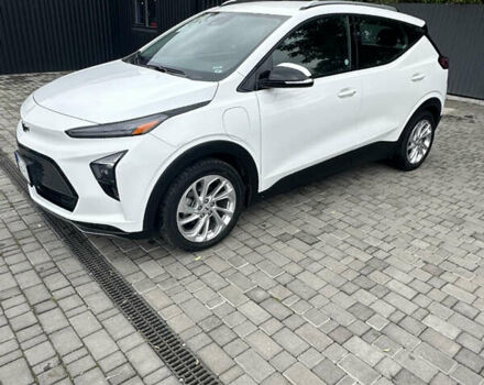 Белый Шевроле Bolt EUV, объемом двигателя 0 л и пробегом 121 тыс. км за 17300 $, фото 13 на Automoto.ua