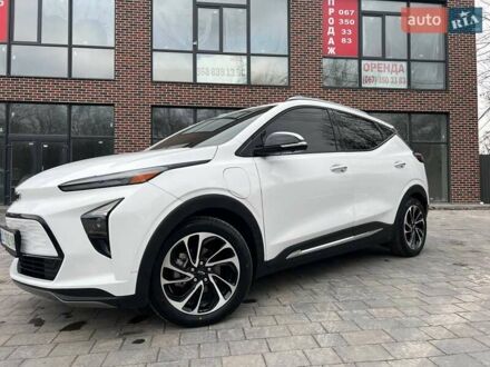 Шевроле Bolt EUV 2021 в Тернополе на Automoto.ua Белый Шевроле Bolt EUV, объемом двигателя 0 л и пробегом 15 тыс. км за 20500 $, фото 1 на Automoto.ua