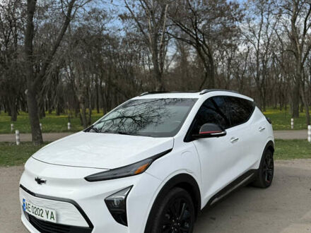 Белый Шевроле Bolt EUV, объемом двигателя 0 л и пробегом 33 тыс. км за 22500 $, фото 1 на Automoto.ua