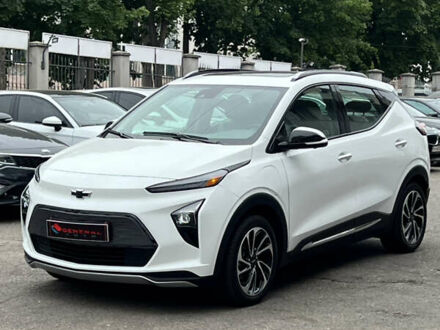 Белый Шевроле Bolt EUV, объемом двигателя 0 л и пробегом 11 тыс. км за 22500 $, фото 1 на Automoto.ua