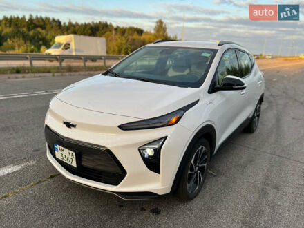 Шевроле Bolt EUV 2023 в Житомире на Automoto.ua Белый Шевроле Bolt EUV, объемом двигателя 0 л и пробегом 39 тыс. км за 19900 $, фото 1 на Automoto.ua