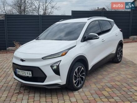 Белый Шевроле Bolt EUV, объемом двигателя 0 л и пробегом 31 тыс. км за 20500 $, фото 1 на Automoto.ua