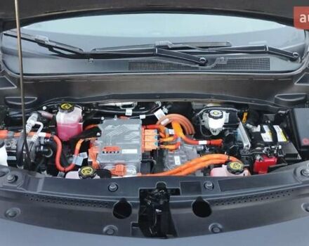 Черный Шевроле Bolt EUV, объемом двигателя 0 л и пробегом 17 тыс. км за 22000 $, фото 46 на Automoto.ua