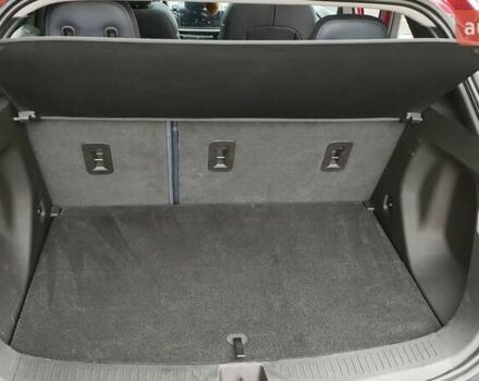 Красный Шевроле Bolt EUV, объемом двигателя 0 л и пробегом 22 тыс. км за 22000 $, фото 34 на Automoto.ua