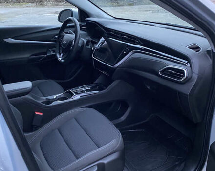 Сірий Шевроле Bolt EUV, об'ємом двигуна 0 л та пробігом 29 тис. км за 18600 $, фото 17 на Automoto.ua