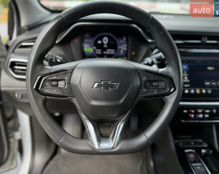 Серый Шевроле Bolt EUV, объемом двигателя 0 л и пробегом 102 тыс. км за 18200 $, фото 26 на Automoto.ua