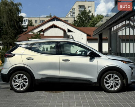 Серый Шевроле Bolt EUV, объемом двигателя 0 л и пробегом 102 тыс. км за 18200 $, фото 5 на Automoto.ua