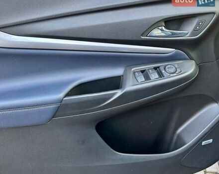 Серый Шевроле Bolt EUV, объемом двигателя 0 л и пробегом 33 тыс. км за 22500 $, фото 26 на Automoto.ua