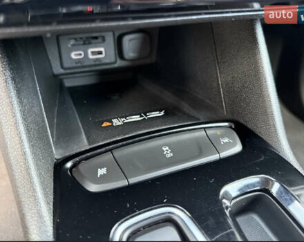 Серый Шевроле Bolt EUV, объемом двигателя 0 л и пробегом 102 тыс. км за 18200 $, фото 27 на Automoto.ua